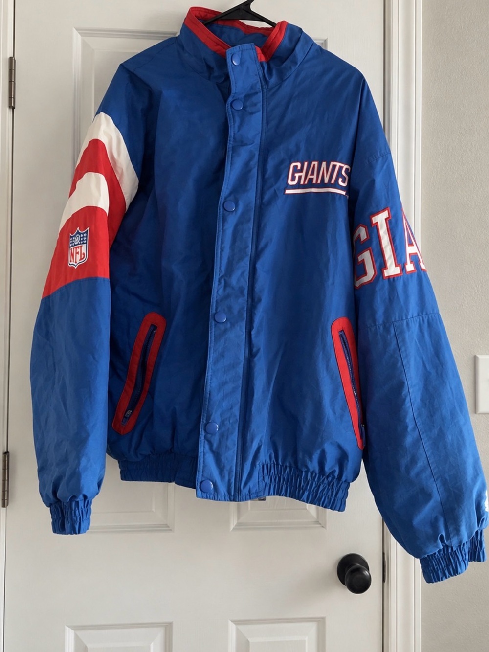 STARTER Blue & Red New York Giants Puffer Jacket